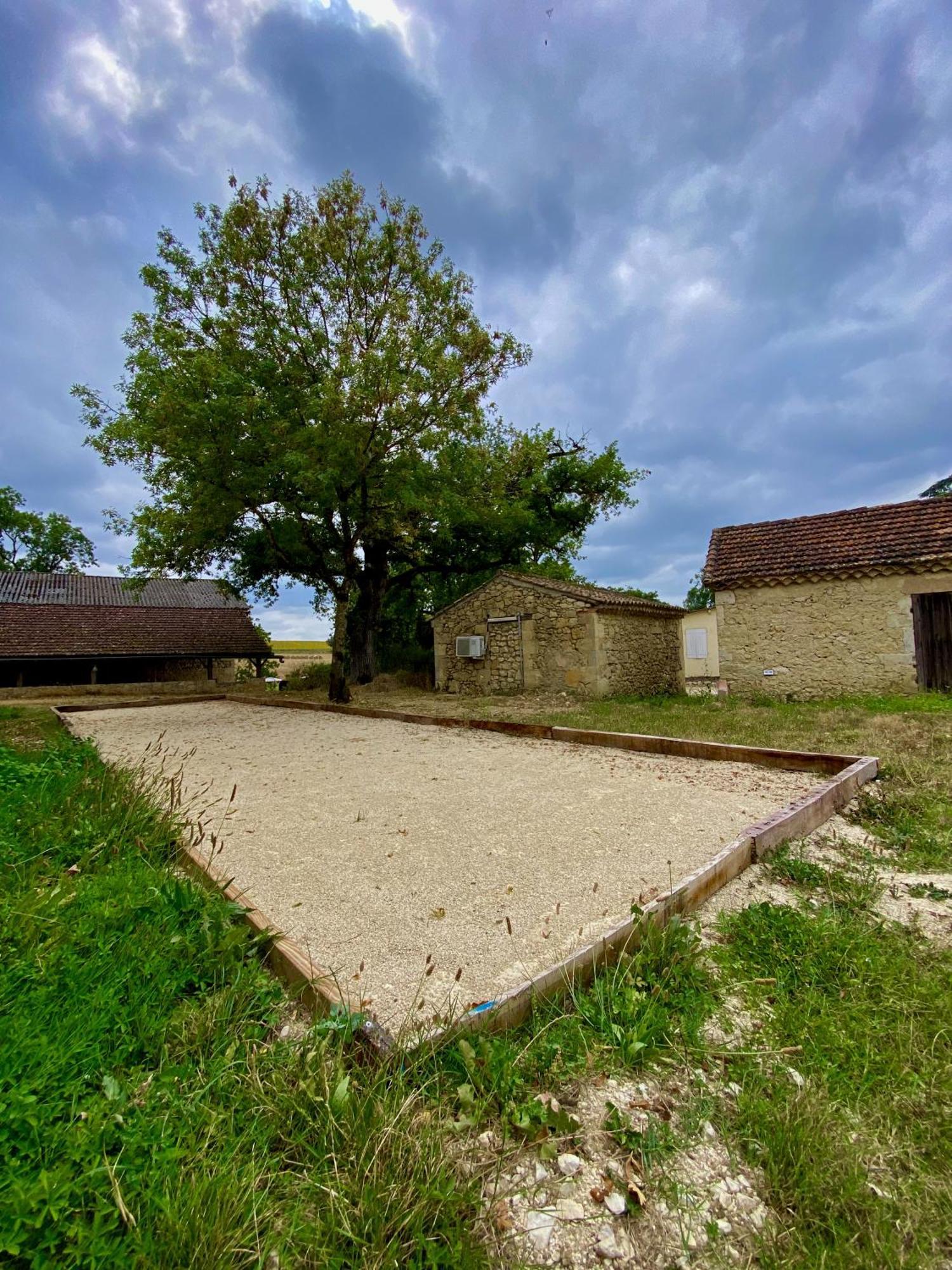 Chambres D'Hotes De Charme Avec Piscine - Le Clos Boissiere Valence-sur-Baïse Kültér fotó